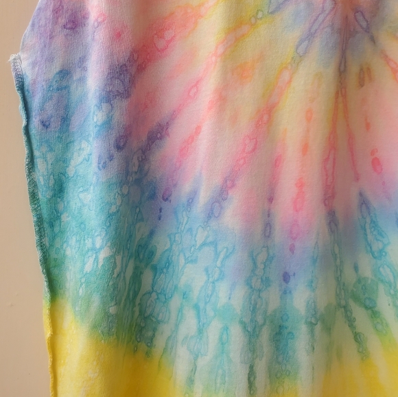 UNIF Tie Dye Logo Tank - Picture 8 of 12